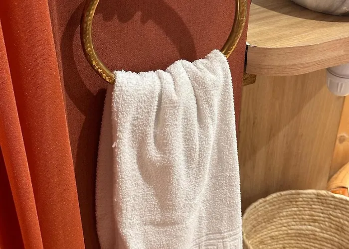 Sahara - Jacuzzi & Sauna Privatif *