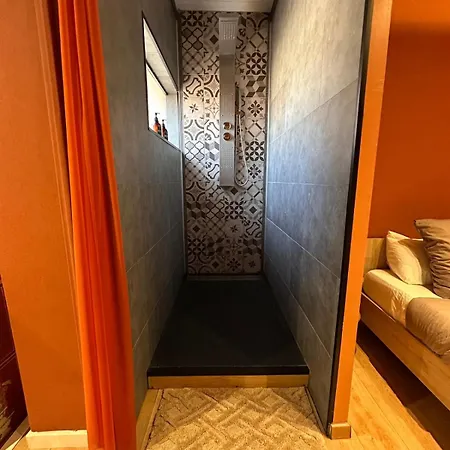 Sahara - Jacuzzi&sauna Privatif