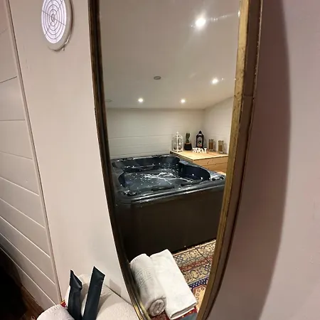 Sahara - Jacuzzi&sauna Privatif Apartamento Calais
